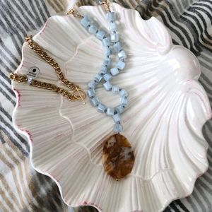 Nwot necklace